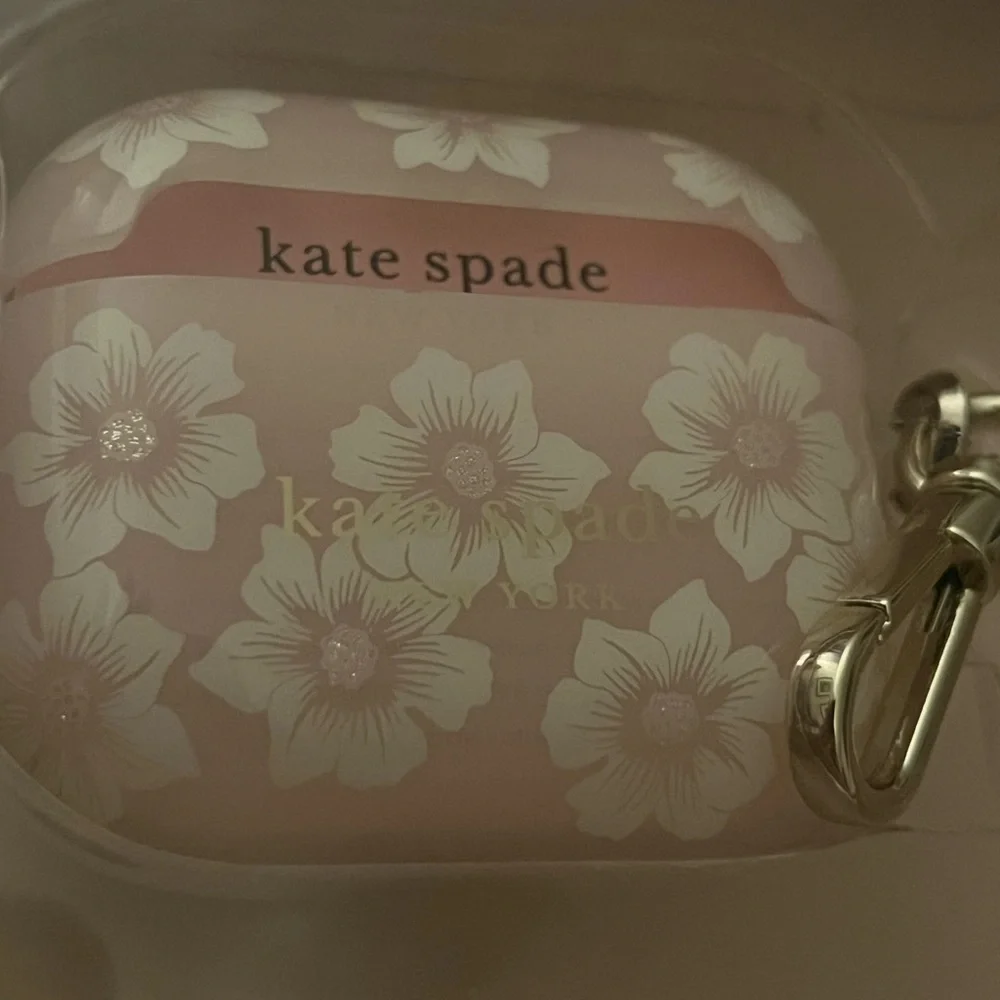 Kate Spade flowers AirPods 3rd gen case (new)